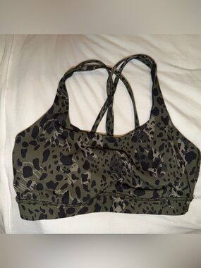 🍋lululemon energy bra size 8